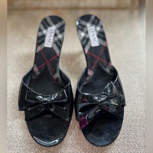 ISAAC Made in Italy Bow Black Heels Size 9